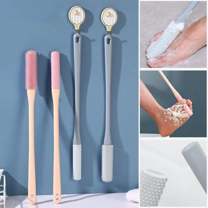 Toe gap cleaning brush