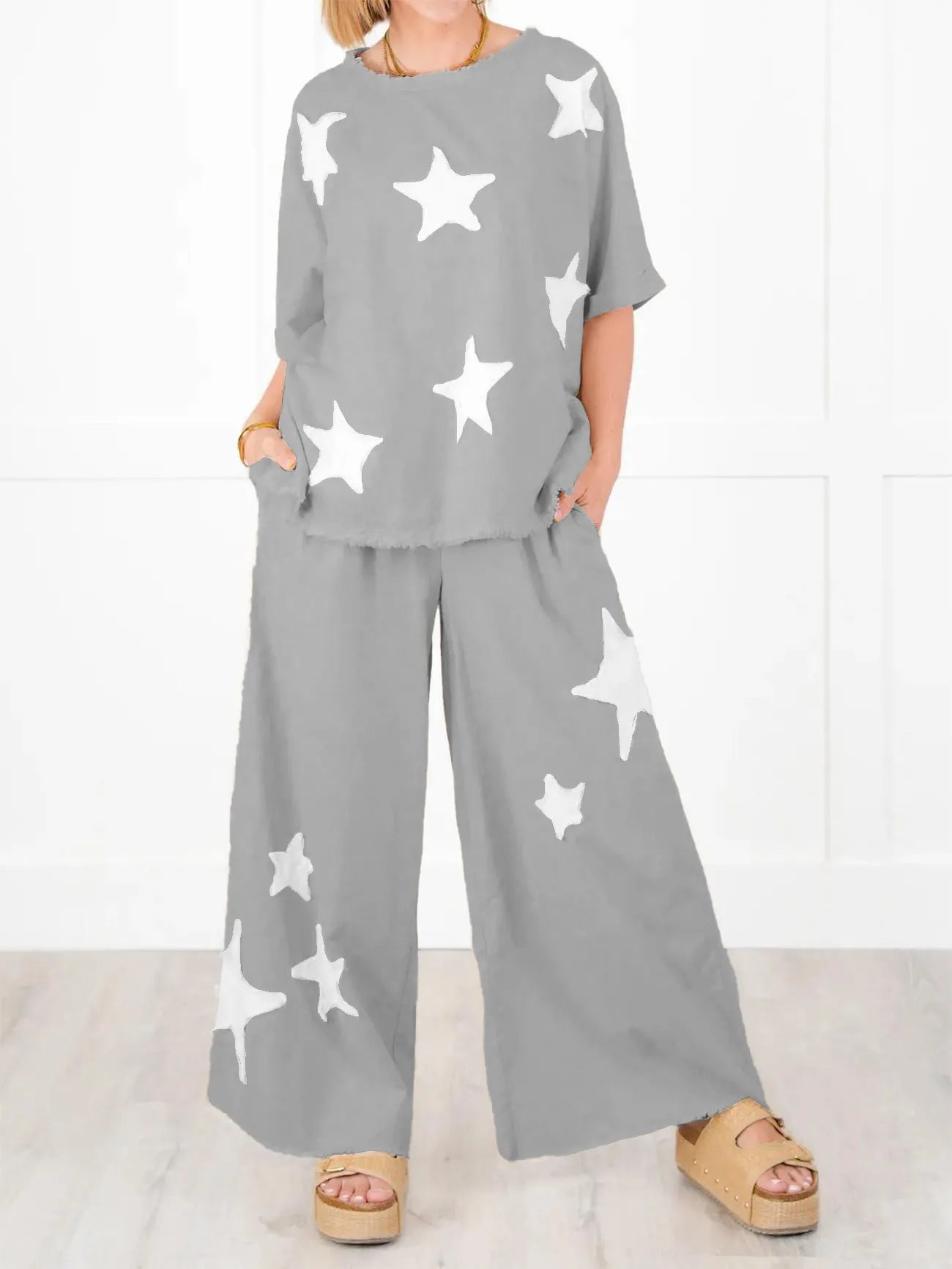 Women's Short Sleeve Top And Wide Leg Pant Set With Star Patch Detail✨