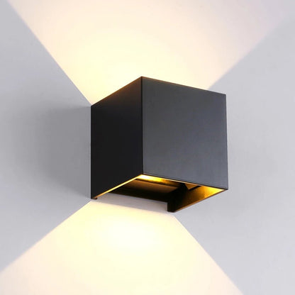 Calva™️: The cordless and luxurious wall lamp!