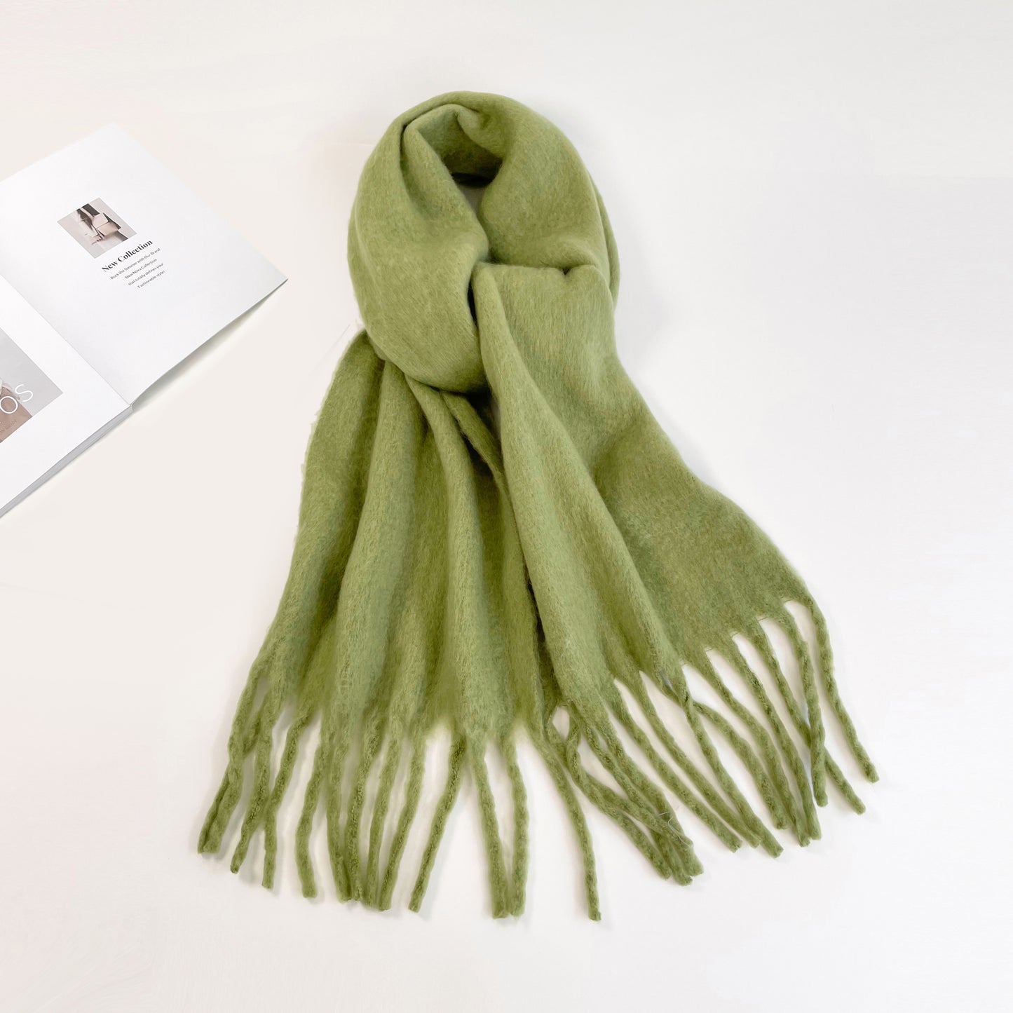 Women's Winter Scarf In Thick Wool, Simple And Long, With Thick Fringes, Warm And Windproof For Outdoor Use